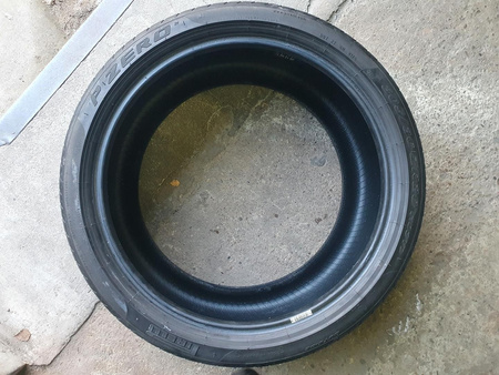 305/30R20 Pirelli PZero XL para opon lato 5,5mm nr2177