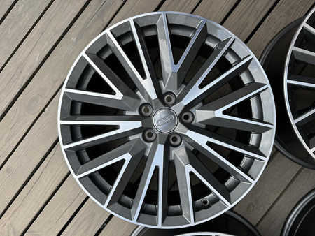 Oryginał felgi 19cali 83A Audi Q3 SQ3 F3 Q2 A6 C6 5x112 ET43