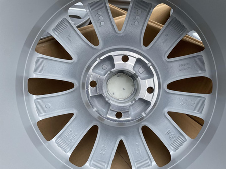 Oryginał felgi 17cali Citroen C2 C4 C5 C6 DS4 et32 4x108