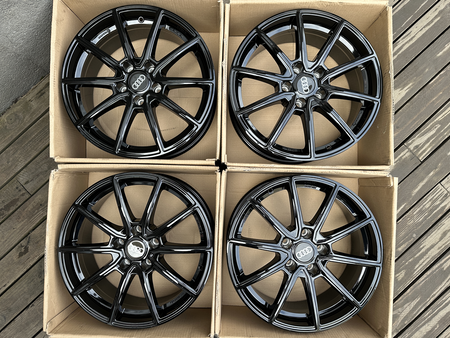 Felgi 17cali Audi A4 B6 B7 A6 C6 C7 Q2 Q3 S4 TT 5x112 ET44