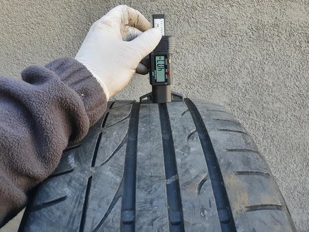 225/40R18 Bridgestone Potenza S001 XL opona pojedynka lato 4,0mm P816