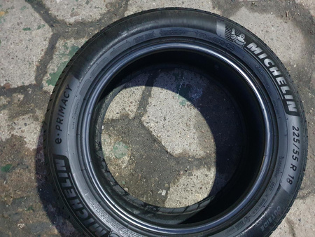 225/55R18 Michelin E Primacy XL para opon lato nr8830
