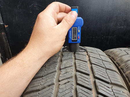 195/50R15 Barum Polaris 3 komplet opon zima 7,0mm nr5481