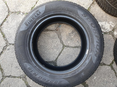 255/60R18 Pirelli Scorpion Winter komplet opon zima 4,5mm nr8548