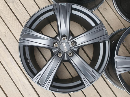 Felgi 19cali Advanti Racing Audi A4 A5 A6 A7 8W0 5x112 et35