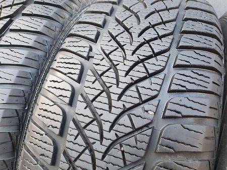 215/60R16 Esa + Tecar Super Grip 7 komplet opon zima 7,6mm nr6146