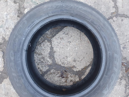 225/55R17 Dębica Frigo HP2 XL para opon zima 6,9mm nr7587