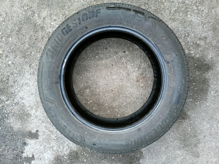 225/60R18 Bridgestone Alenza H/L 33 komplet opon lato 7,8mm nr8979