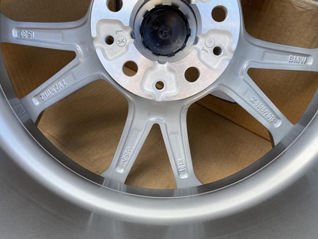 Nowe felgi 17cali BMW 3 G20 G21 styling 776 V-Spoke 5x112 et30