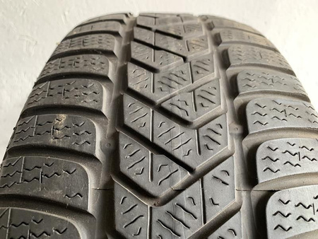 225/55R17 225/55/17 Pirelli Sottozero 3 Opona Pojedyncza Zima 4,8 P172