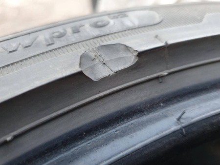 235/45R18 Kormoran SnowPro komplet opon zima 5,4mm nr8797