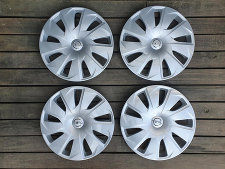 Oryginalne kołpaki 13383366 15cali Opel Astra Chevrolet Cruze
