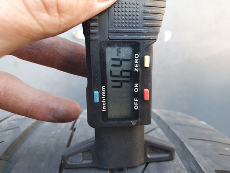 275/45R18 Continental ContiSportContact 5 opona lato 4,6mm P877