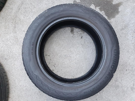 205/55R16 Uniroyal RainSport 3 para opon lato 6,4mm nr6144