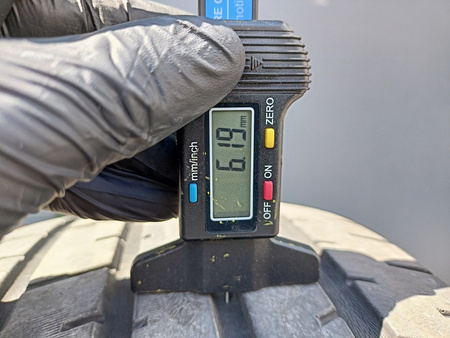 225/55R19 Toyo Proxes R46A komplet opon lato 7,1mm nr9577