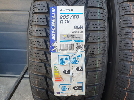 205/60R16 Michelin Alpin 6 XL para opon zima nowe nr6553A