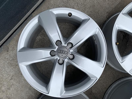 Oryginał Felgi jak nowe 18cali 4G0 AUDI A6 C6 C7 A4 B7 B8