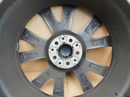 Oryginał felga 19cali BMW 1 F40 F44 ET54 8053525