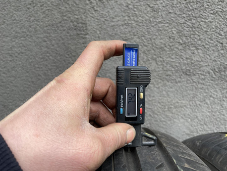 215/55R18 Toyo proxes R56 komplet opon lato 7,4mm nr8144