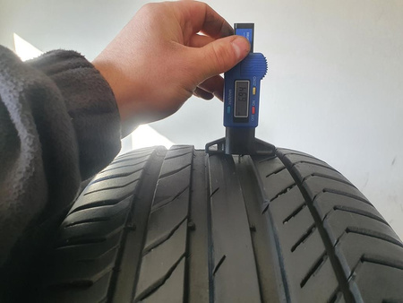 235/45R19 Continental ContiSportContact XL para opon lato 6,9mm nr9203