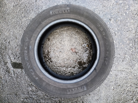 235/55R17 Pirelli Powergy XL para opon lato 4,7mm nr7270