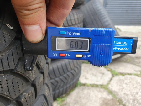 Oryginał koła 195/55R16 BMW 1 F20 F21 E87 3 E46 Bridgestone zima 6,8mm