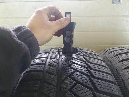 225/55R17 Continental WinterContact komplet opon zima 6,5mm nr7487