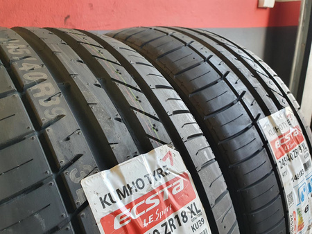 245/40R18 Kumho Ecsta LE Sport XL para opon lato nowe nr8744