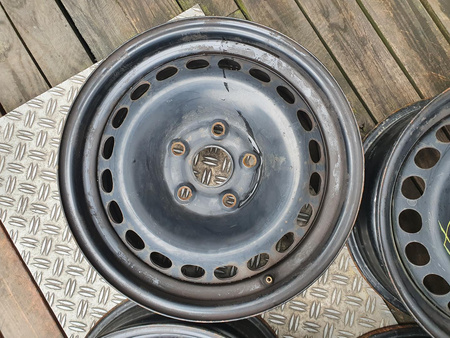 Oryginał felgi stalowe 15cali VW Rabbit Eurovan Seat Altea Leon