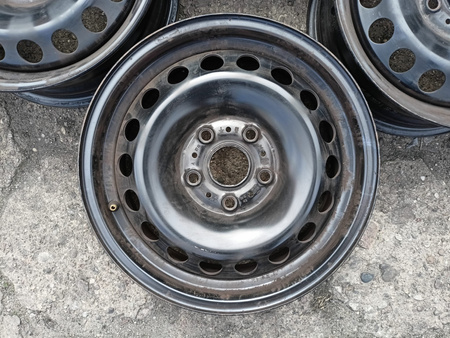 Oryginał felgi stalowe 15cali 5Q0 VW Caddy Golf Skoda Seat Audi