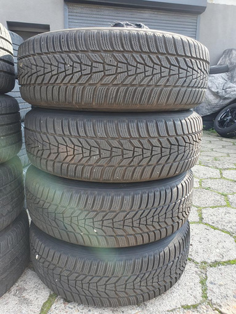 Koła 215/65R17 Hyundai Tuscon 5x114,3 Hankook zima 7,3mm