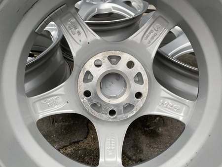 Felgi aluminiowe RIAL 16cali Audi A3 A4 A6 Vw Skoda ET46 5x112 nr606