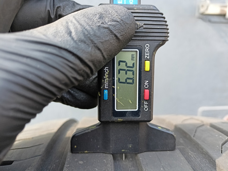 265/35R18 Goodride Zuper Eco Z-107 opona pojedynka lato 6,3mm P888