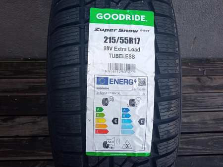 Koła 215/55R17 Nissan Juke 5x114,3 Goodride zima nowe