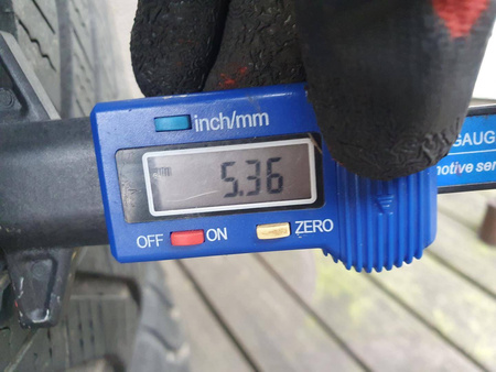 Oryginał koła 215/60R17 Vw 5N0 Tiguan Audi Q3 Goodyear całoroczne 5,3