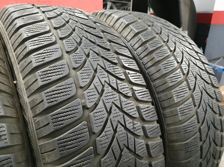 215/65R16 Dunlop Sp Winter Sport 4D komplet opon zima 5,0mm nr6920