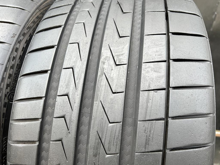 245/30R20 Vredestein Giugiaro Ultrac Vorti para opon lato 7,5mm 2240