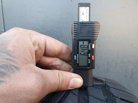 205/55R16 Uniroyal RainSport 3 para opon lato 6,4mm nr6144