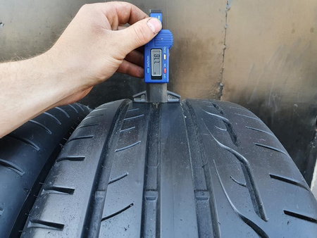 225/45R19 Dunlop Sport Maxx RT XL para opon lato 7,7mm nr9276