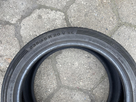 235/45R20 Continental ContiSportContact XL para opon lato 4,9mm nr2132