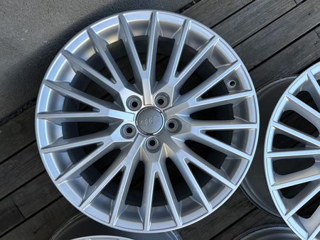 Oryginał felgi 18cali Audi 8S0 TT A3 A4 B7 A6 C6 5x112