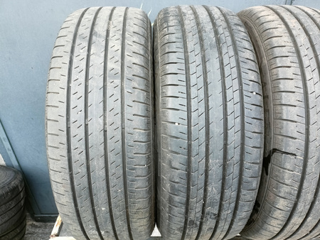 225/60R18 Bridgestone Alenza H/L 33 komplet opon lato 7,8mm nr8979