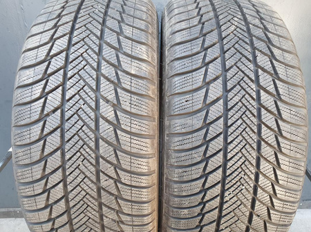 235/50R19 Bridgestone Blizzak LM001 para opon zima 7,7mm nr9534