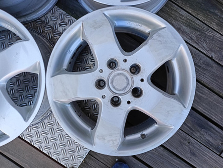 Felgi 15cali Mercedes C klasa CLK E klasa SLK 5x112