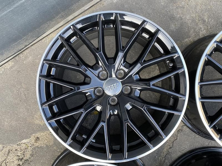8XA Oryginał Nowe Felgi Audi A1 A3 TT Vw 17cali 5x100 ET34