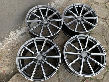 Oryginał Felgi aluminiowe 8,5 19cali 8U0 AUDI Q3 S-LINE A3 A4 B7 A6 C6