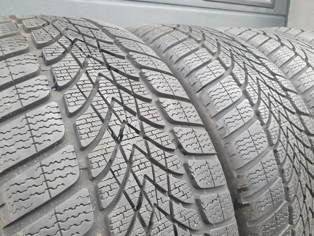 245/50R18 Dunlop Sp Winter Sport 4D komplet zima 7,2mm nr8368