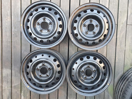 Oryginał felgi stalowe 15cali Hyundai i30 ix20 Kia Ceed 5x114,3