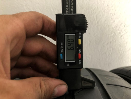 225/40R18 255/35R18 Continental komplet opon 7,0mm nr 1809