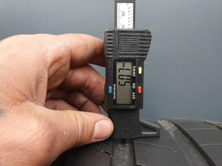 285/35R22 Hankook Ventus S1 Evo3 SUV para opon lato 5,0mm nr2383